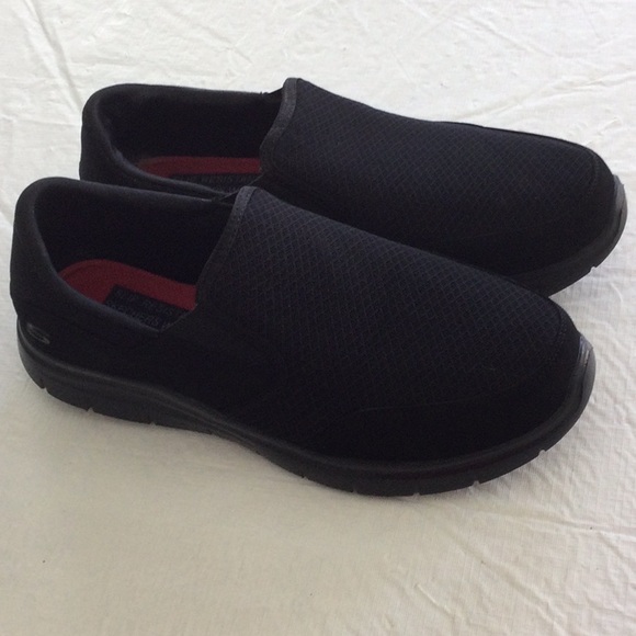 Men's Black Slip-Resistant Skechers Shoes NWOT